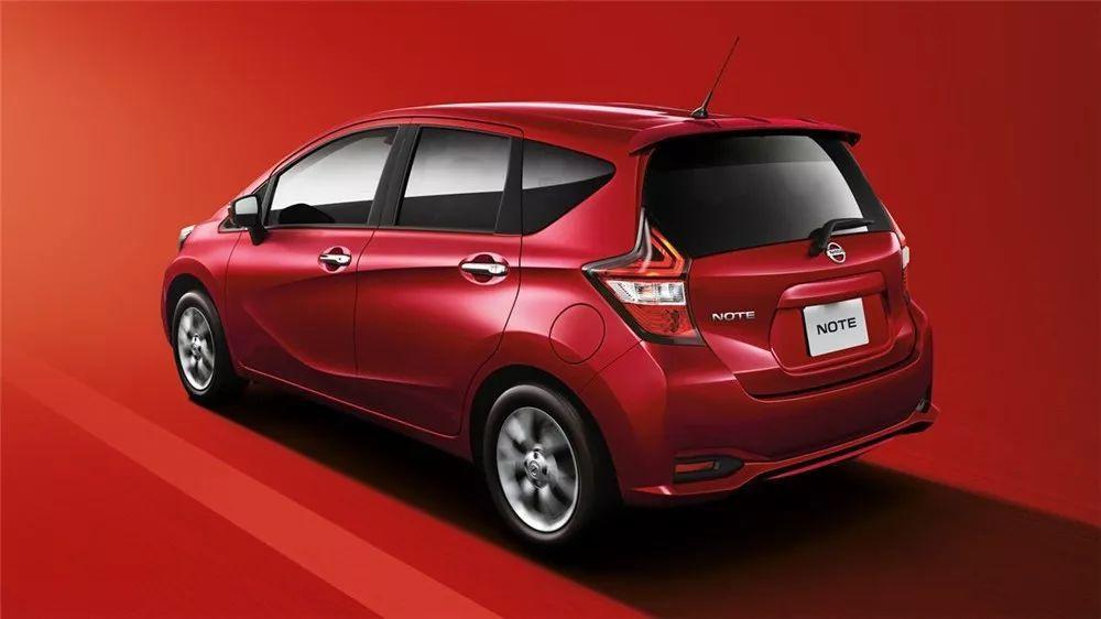 nissan livina
