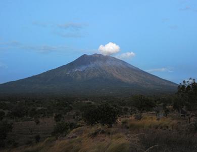 巴厘岛火山爆发最新消息